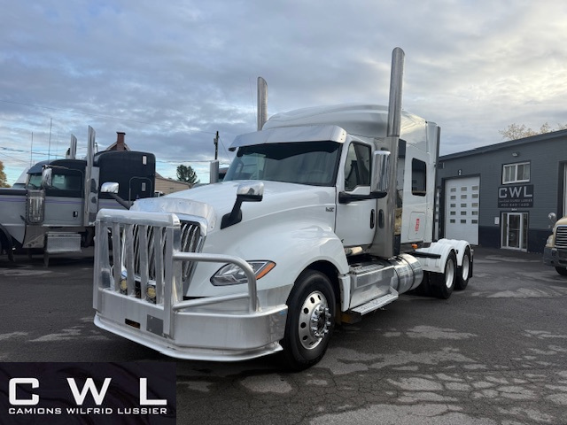 2020 International LT625