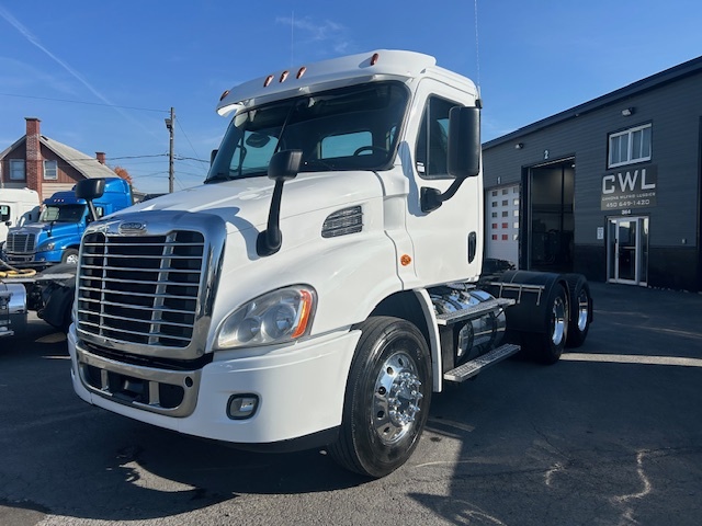 2013 Freightliner Cascadia