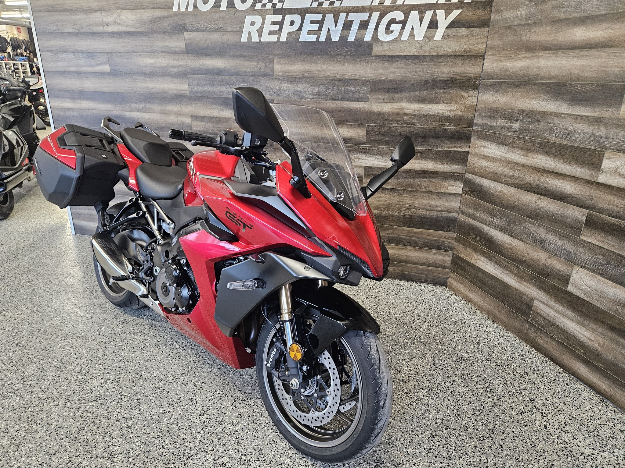 2024 Suzuki GSX-S1000GT+