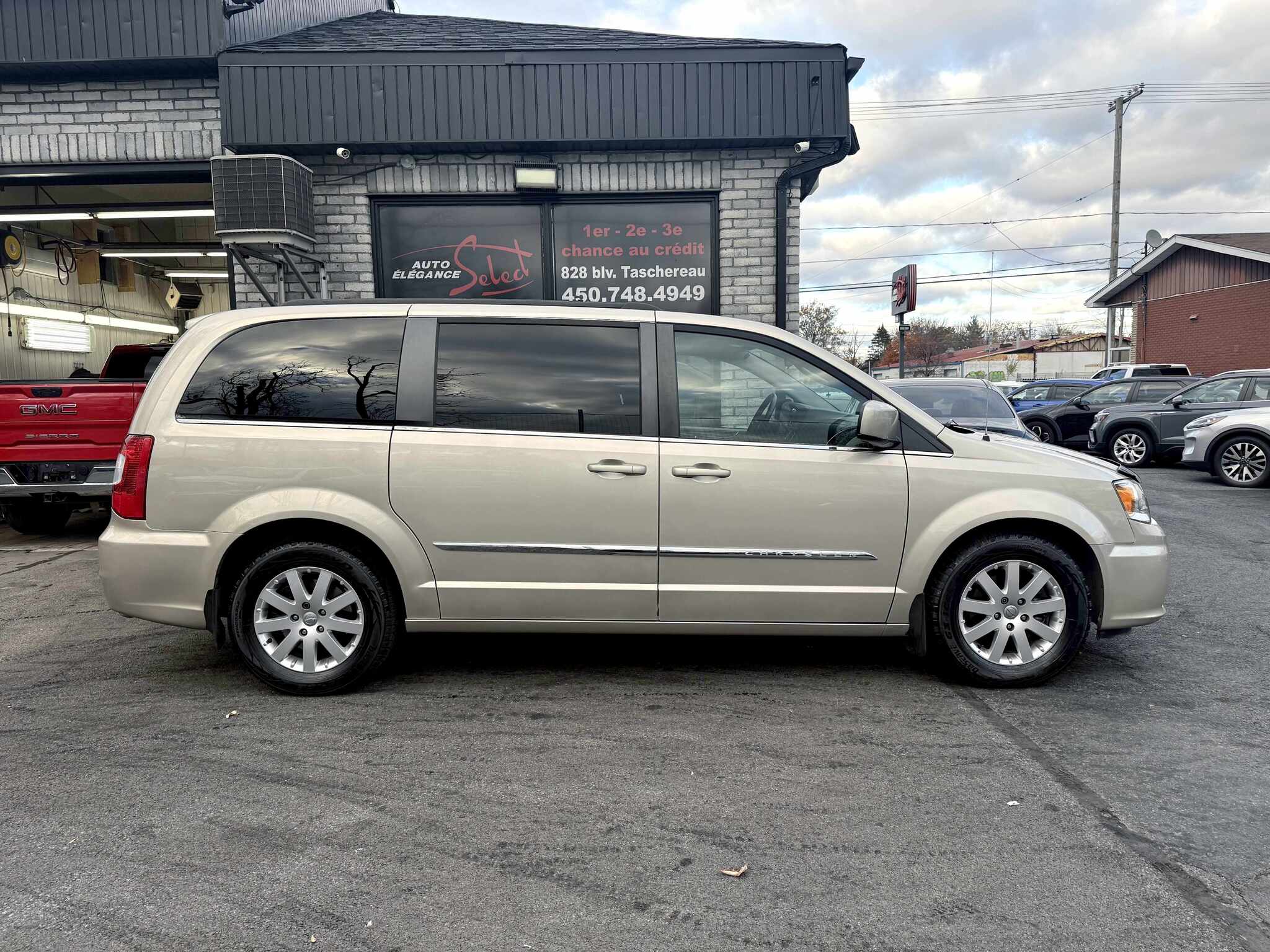 2016 Chrysler Town & Country