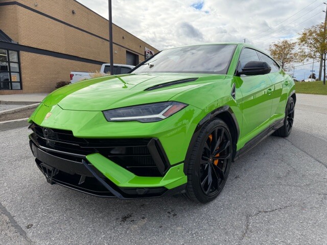 2023 Lamborghini Urus S