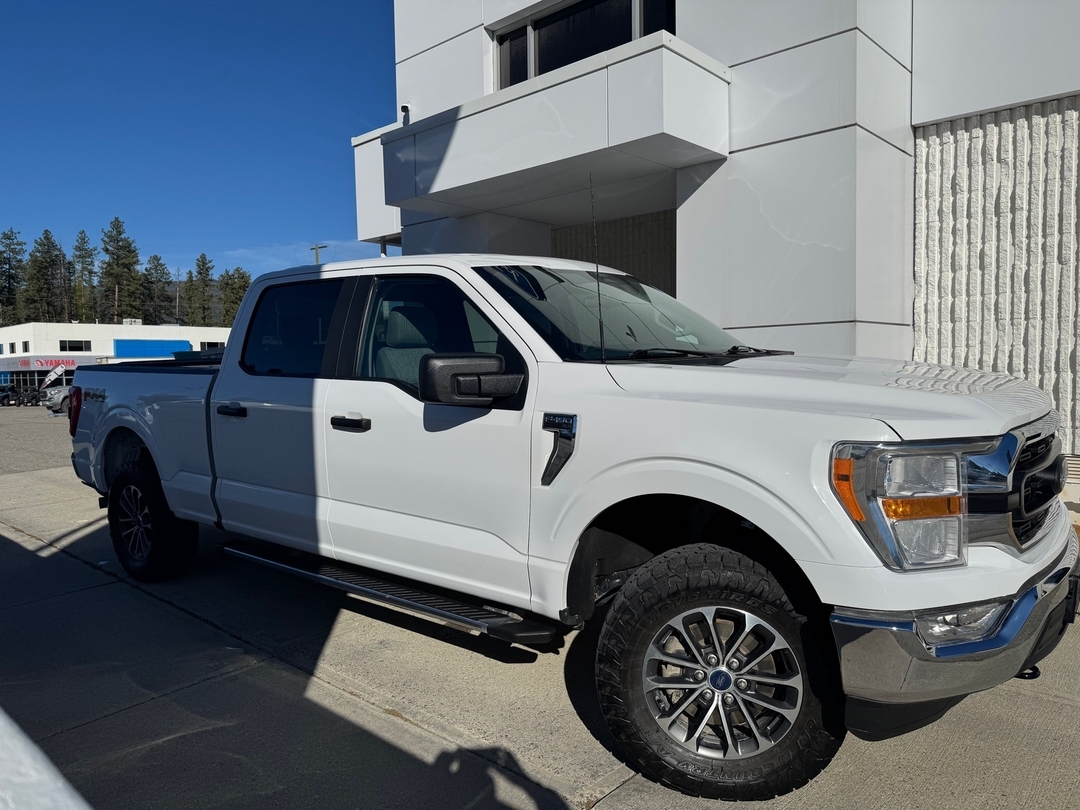 2022 Ford F-150 XLT FX4, SUPERCREW, 65 BOX, 5.0L V8, 300A, AUTO ST