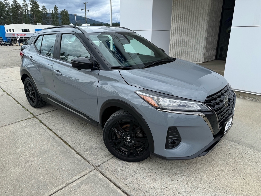 2021 Nissan Kicks SR 1.6L 4CYL, 6-WAY MANUAL DRIVERS SEAT, AUTOMATIC