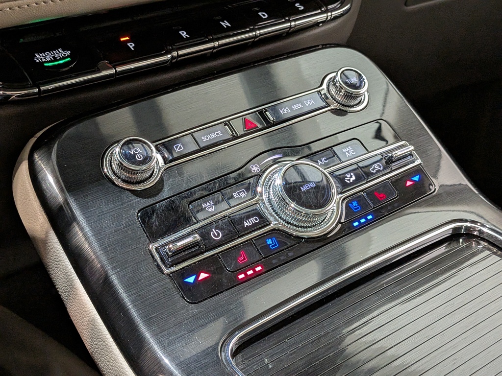 Lincoln Nautilus 2022