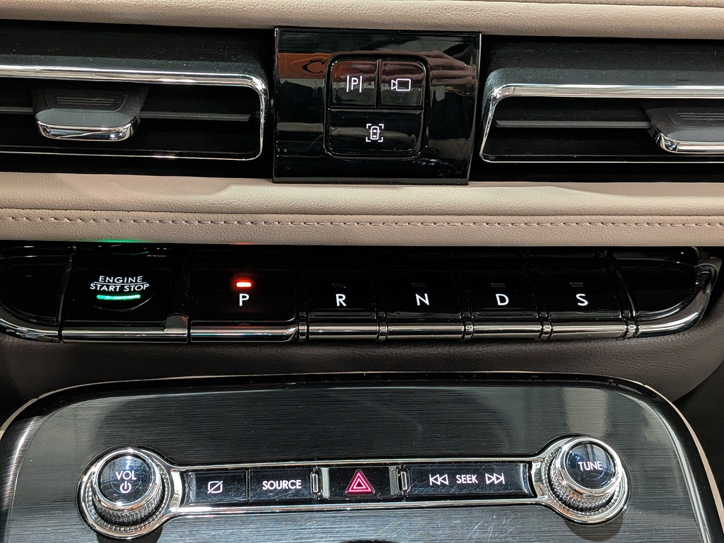 Lincoln Nautilus 2022