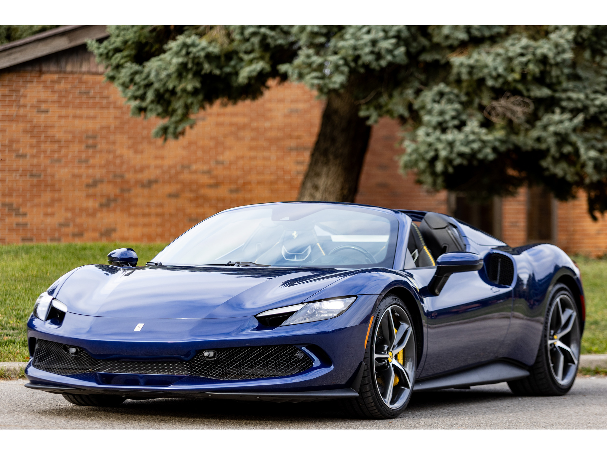 2024 Ferrari 296 GTS