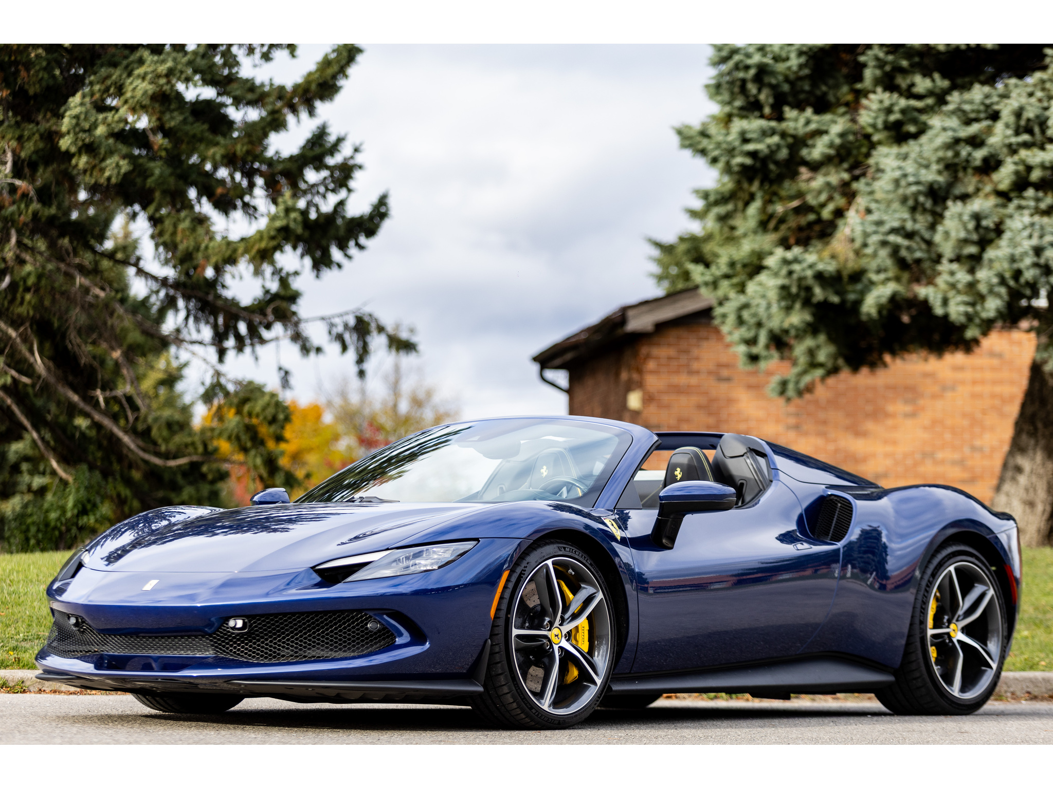 2024 Ferrari 296 GTS