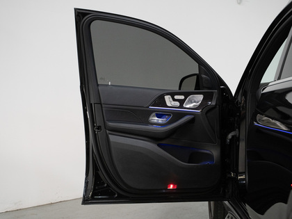 used 2022 Mercedes-Benz GLE car, priced at $53,900