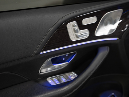 used 2022 Mercedes-Benz GLE car, priced at $53,900