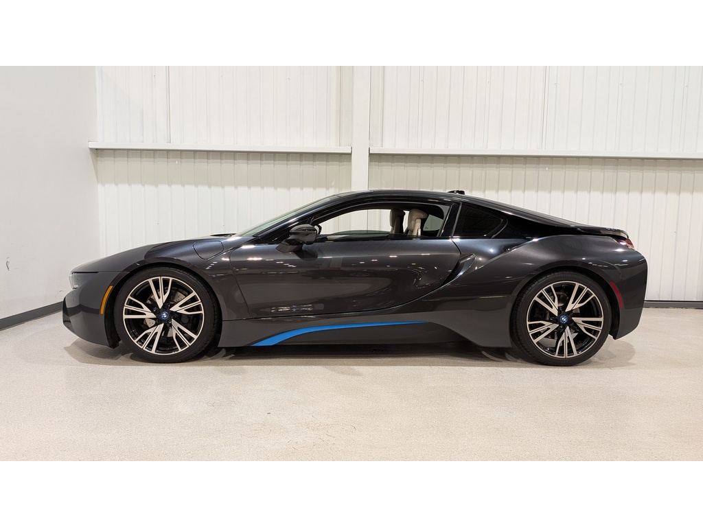 BMW i8 2015