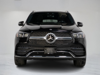 used 2022 Mercedes-Benz GLE car, priced at $53,900