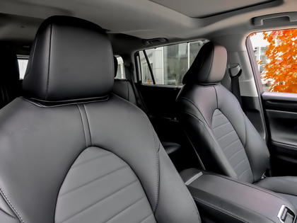 used 2024 Toyota Highlander car, priced at $51,995