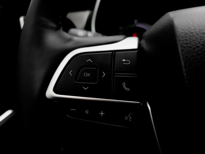 used 2024 Toyota Highlander car, priced at $51,995