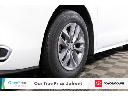 used 2024 Toyota Sienna car, priced at $49,998