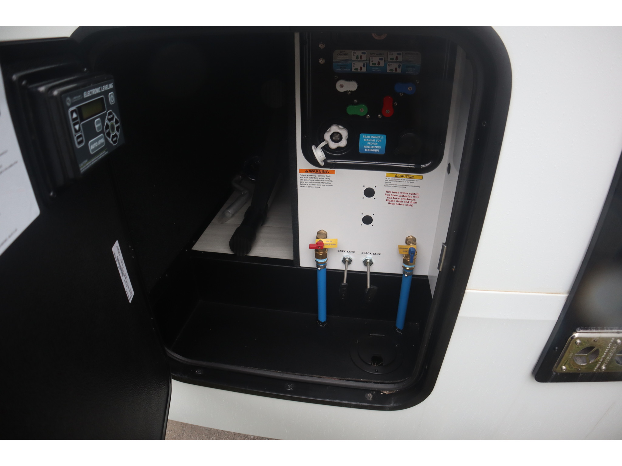 2025 Grand Design Momentum