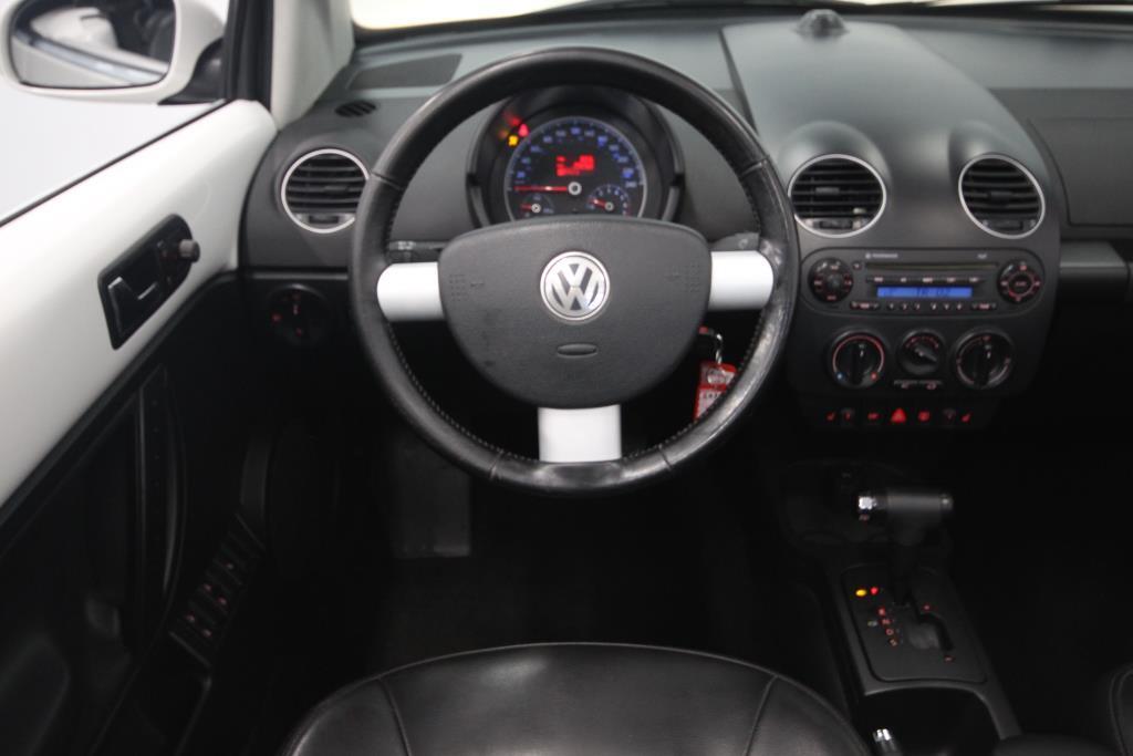 2010 Volkswagen New Beetle