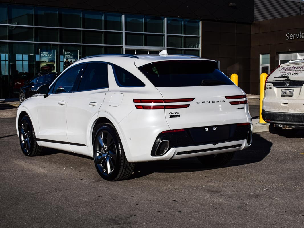 2025 Genesis GV70