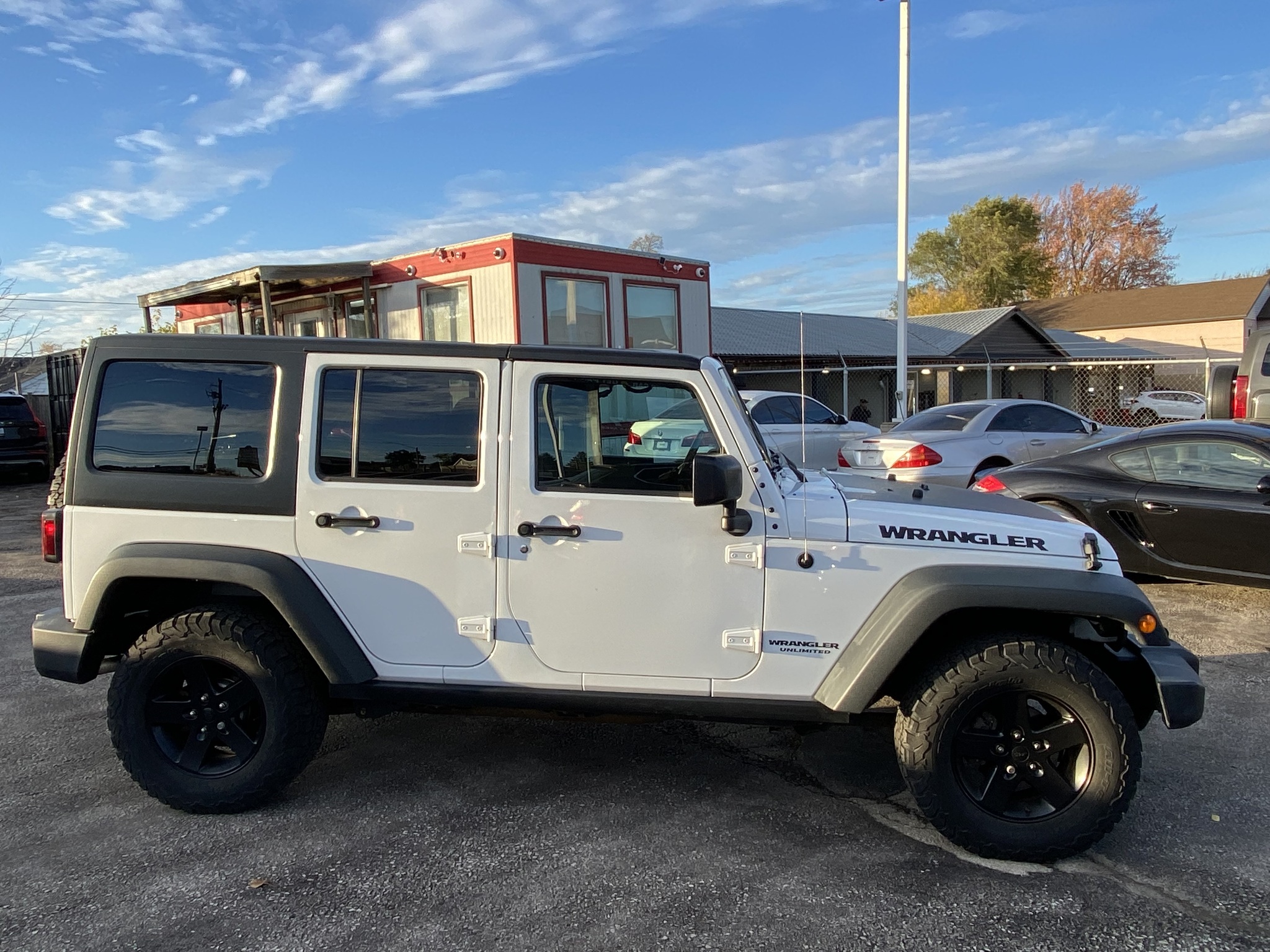 2017 Jeep WRANGLER UNLIMITED