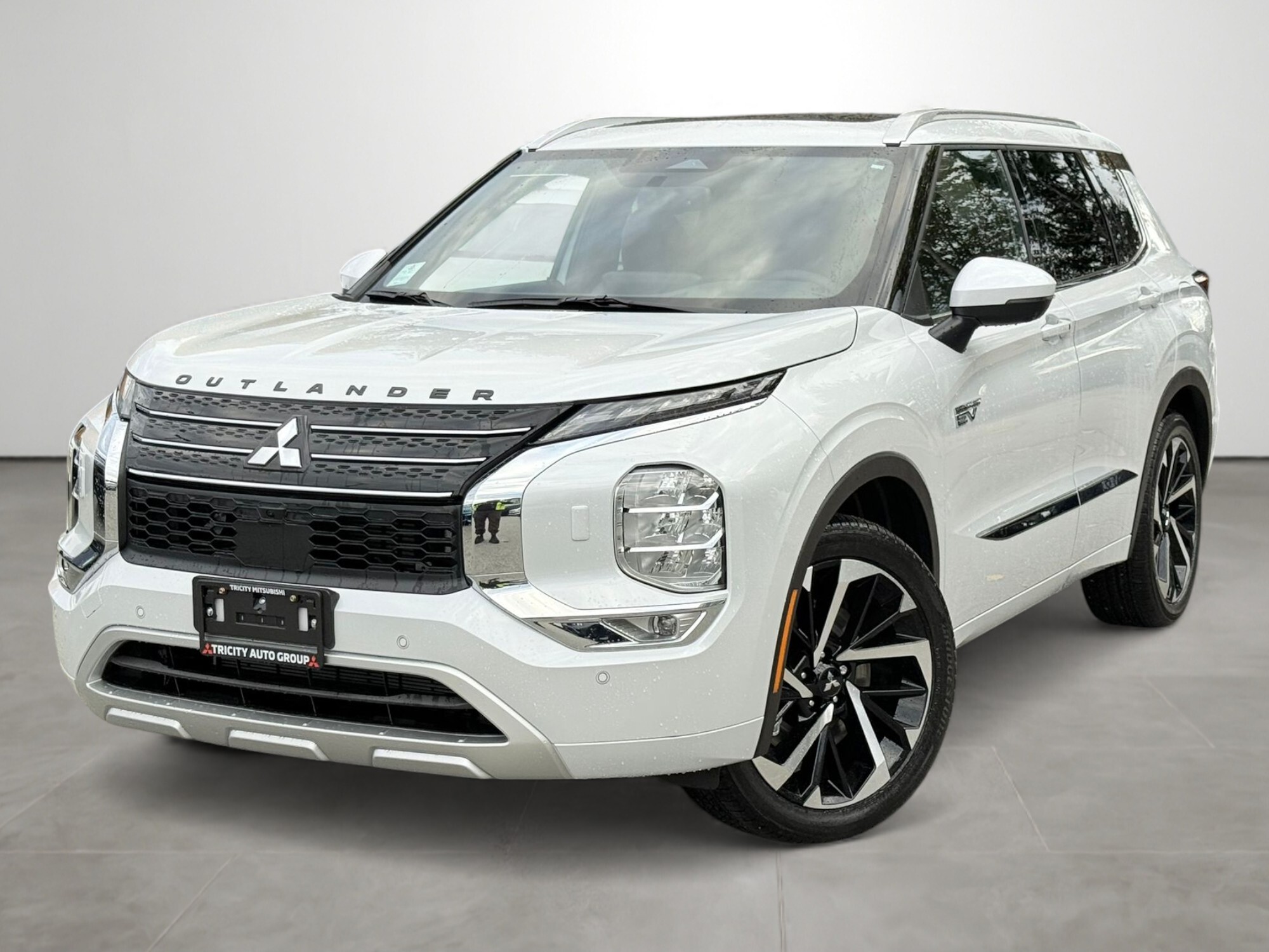 2025 Mitsubishi Outlander PHEV