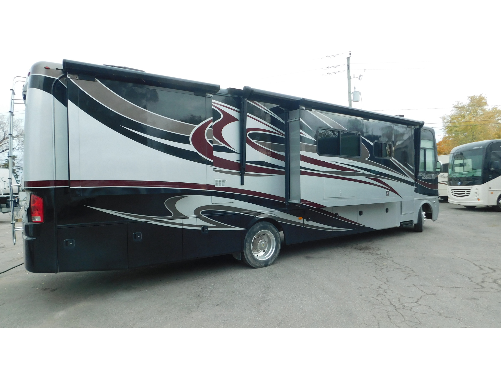 2013 Holiday Rambler Vacationer