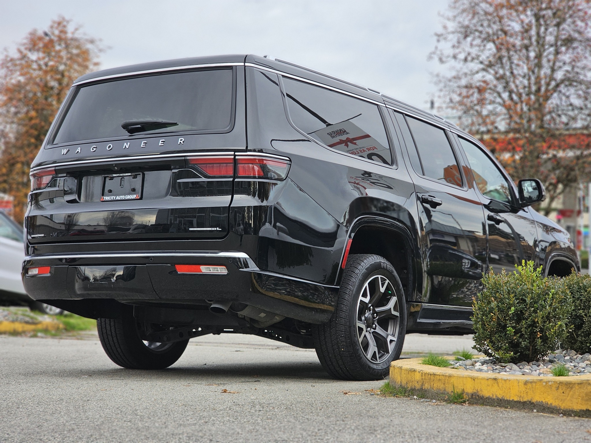 2023 Jeep Wagoneer L