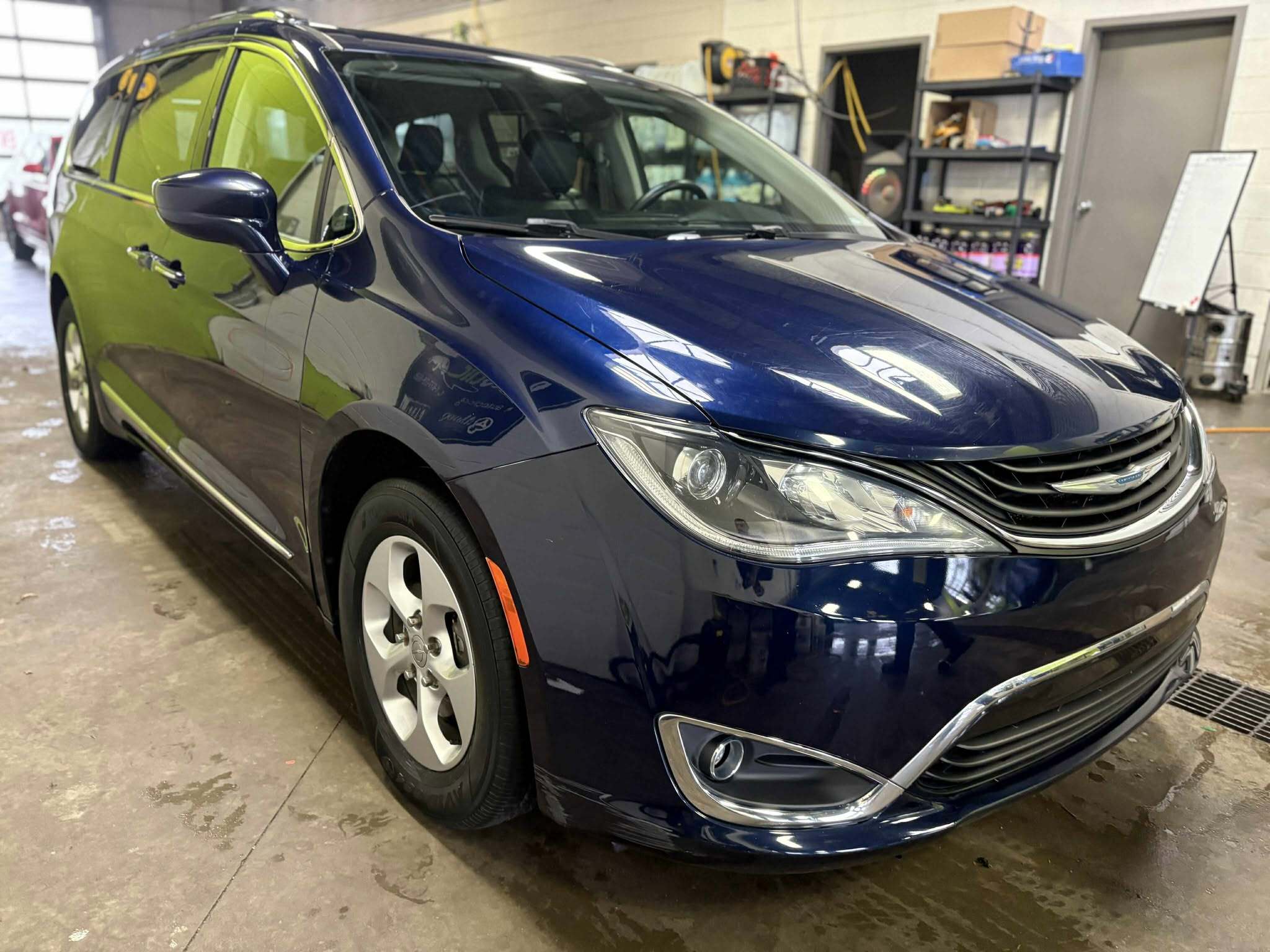 2018 Chrysler Pacifica Hybrid
