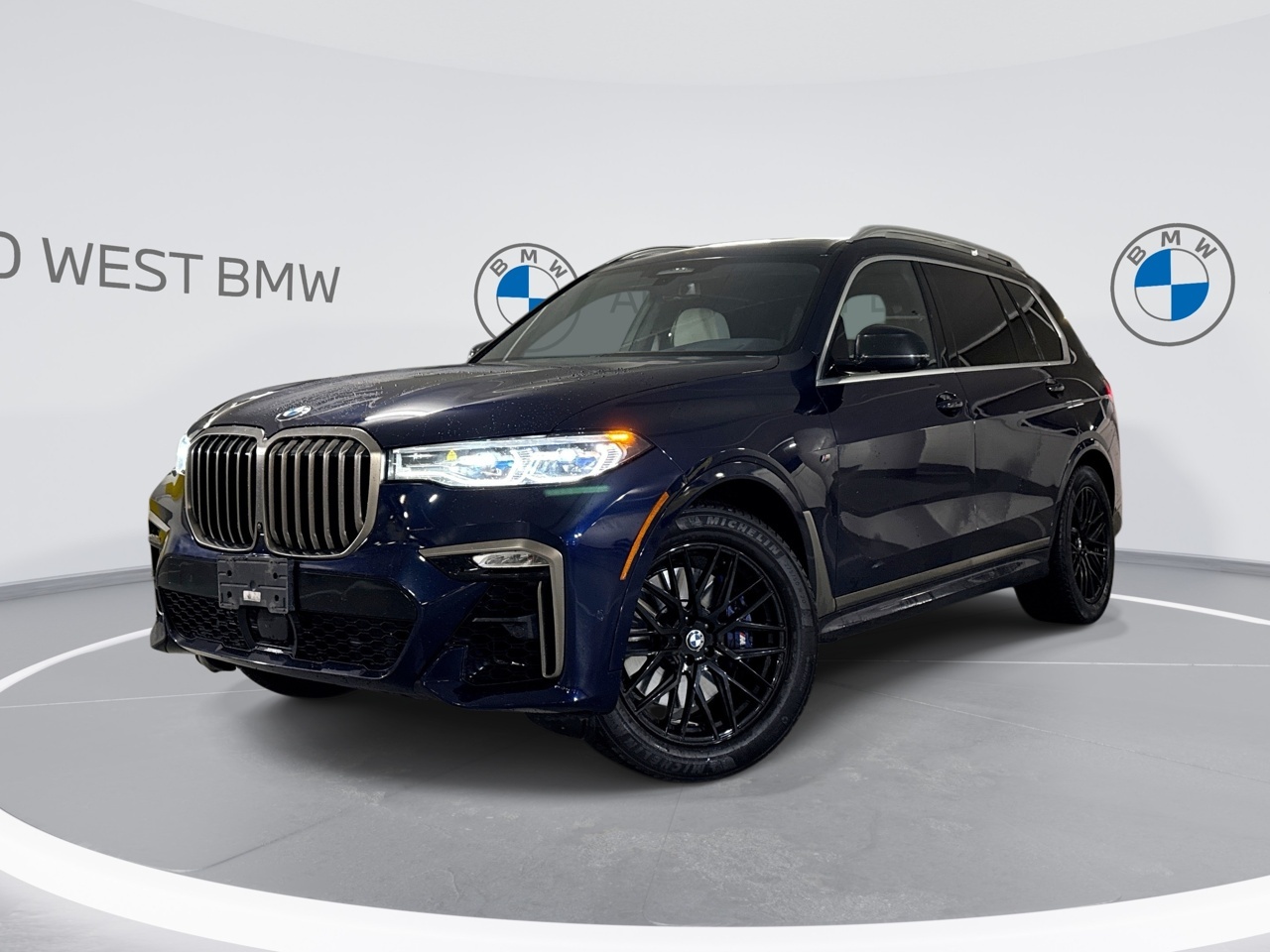 2021 BMW X7