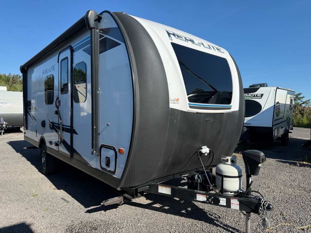 2022 Palomino REAL LITE 188RL