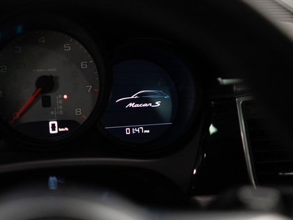 used 2016 Porsche Macan car, priced at $24,900