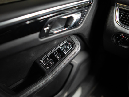 used 2016 Porsche Macan car, priced at $24,900