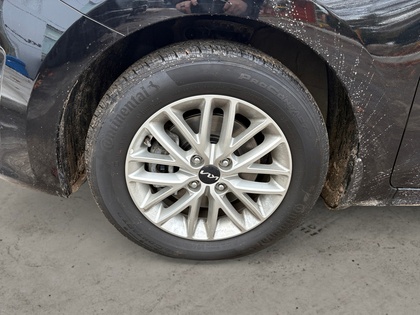 used 2022 Kia Rio 5-door car, priced at $18,555