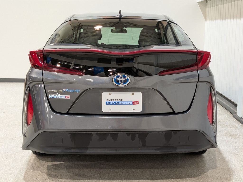 Toyota Prius Prime 2021