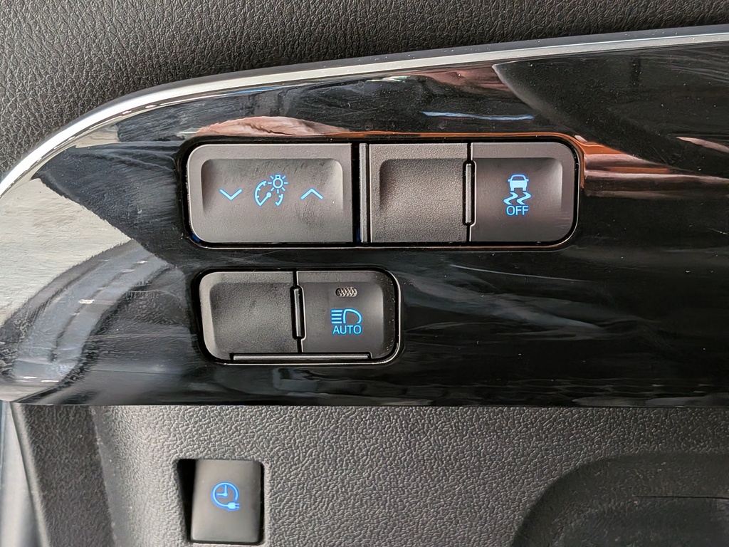 Toyota Prius Prime 2021