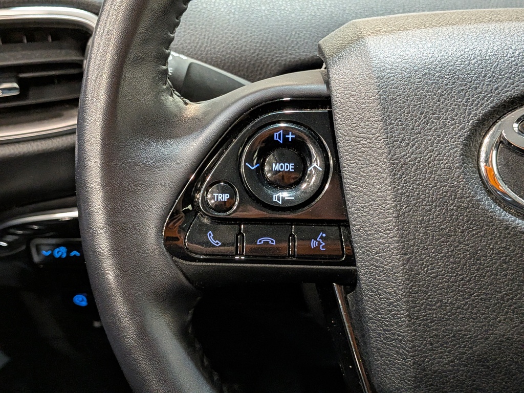 Toyota Prius Prime 2021