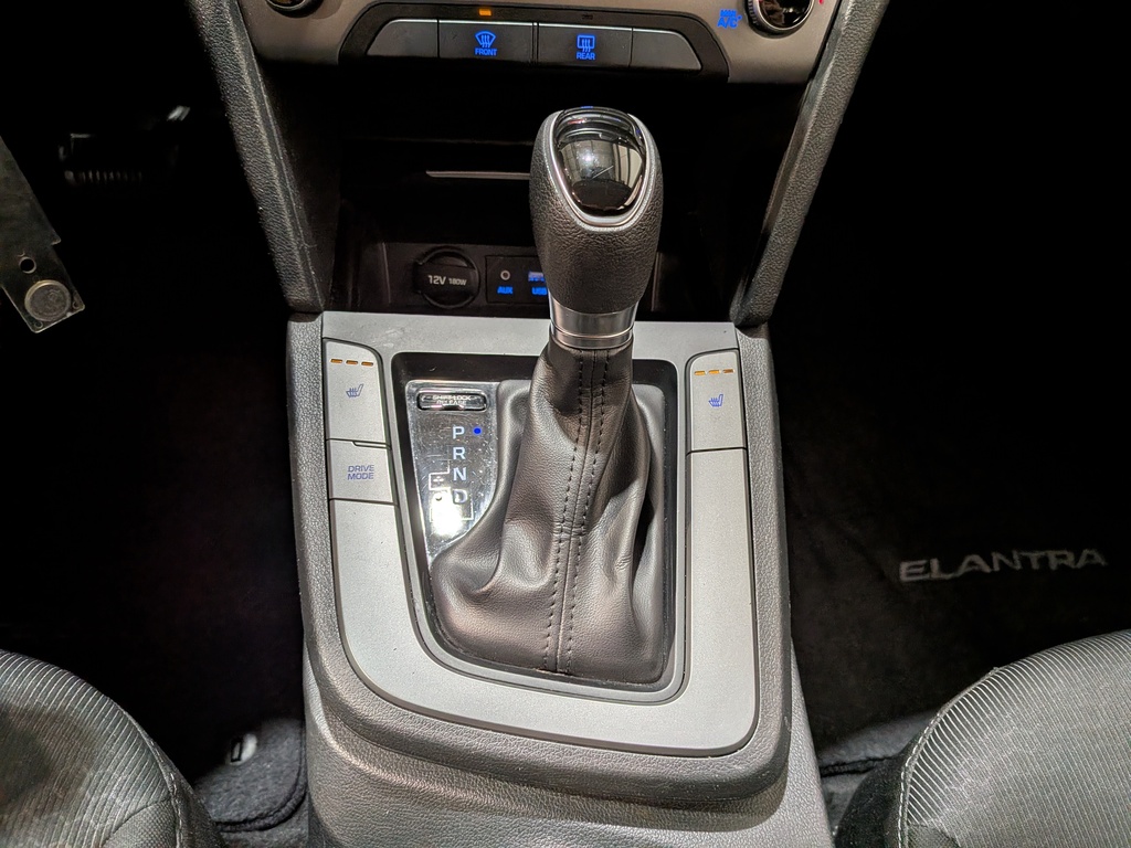 Hyundai Elantra 2018