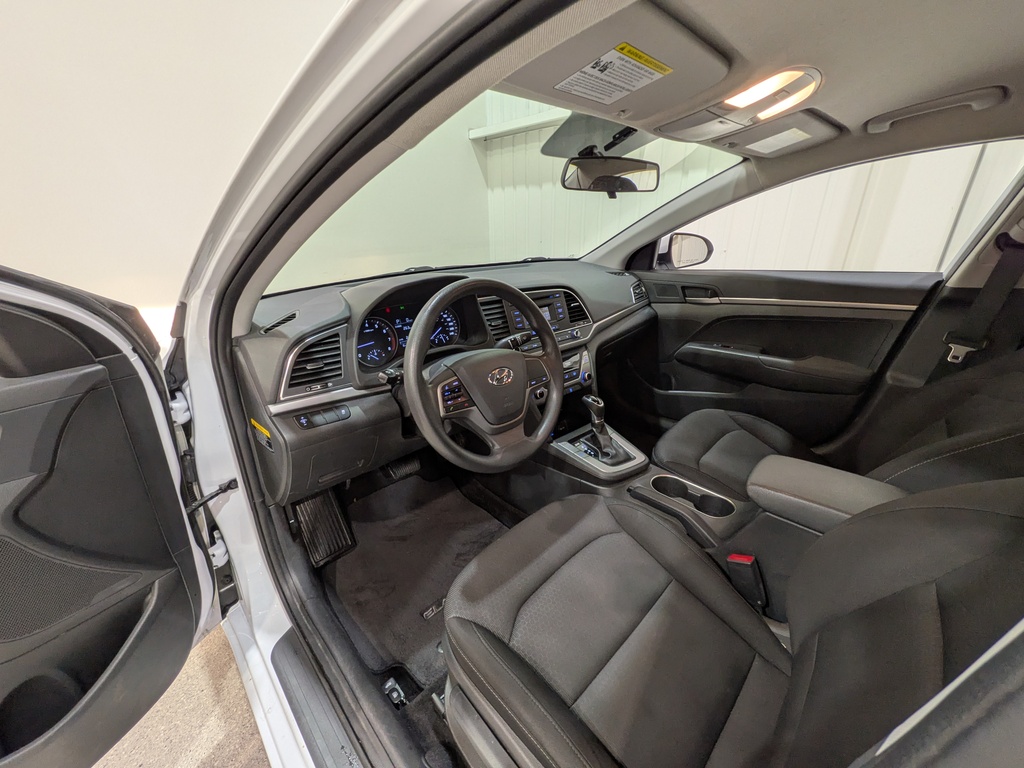 Hyundai Elantra 2018