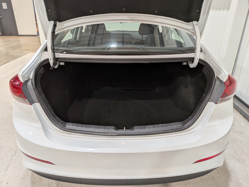 Hyundai Elantra 2018