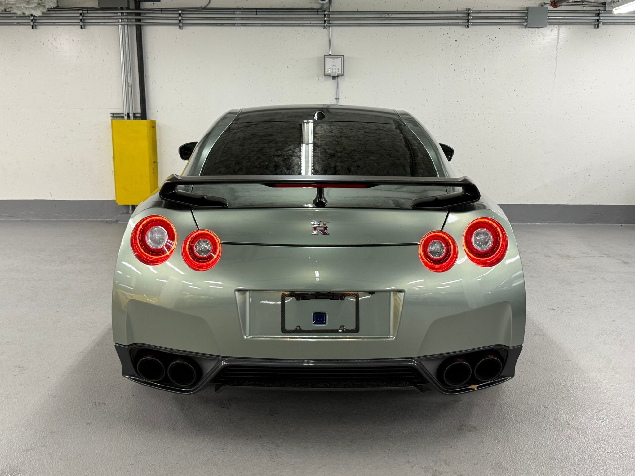 2016 Nissan GT-R