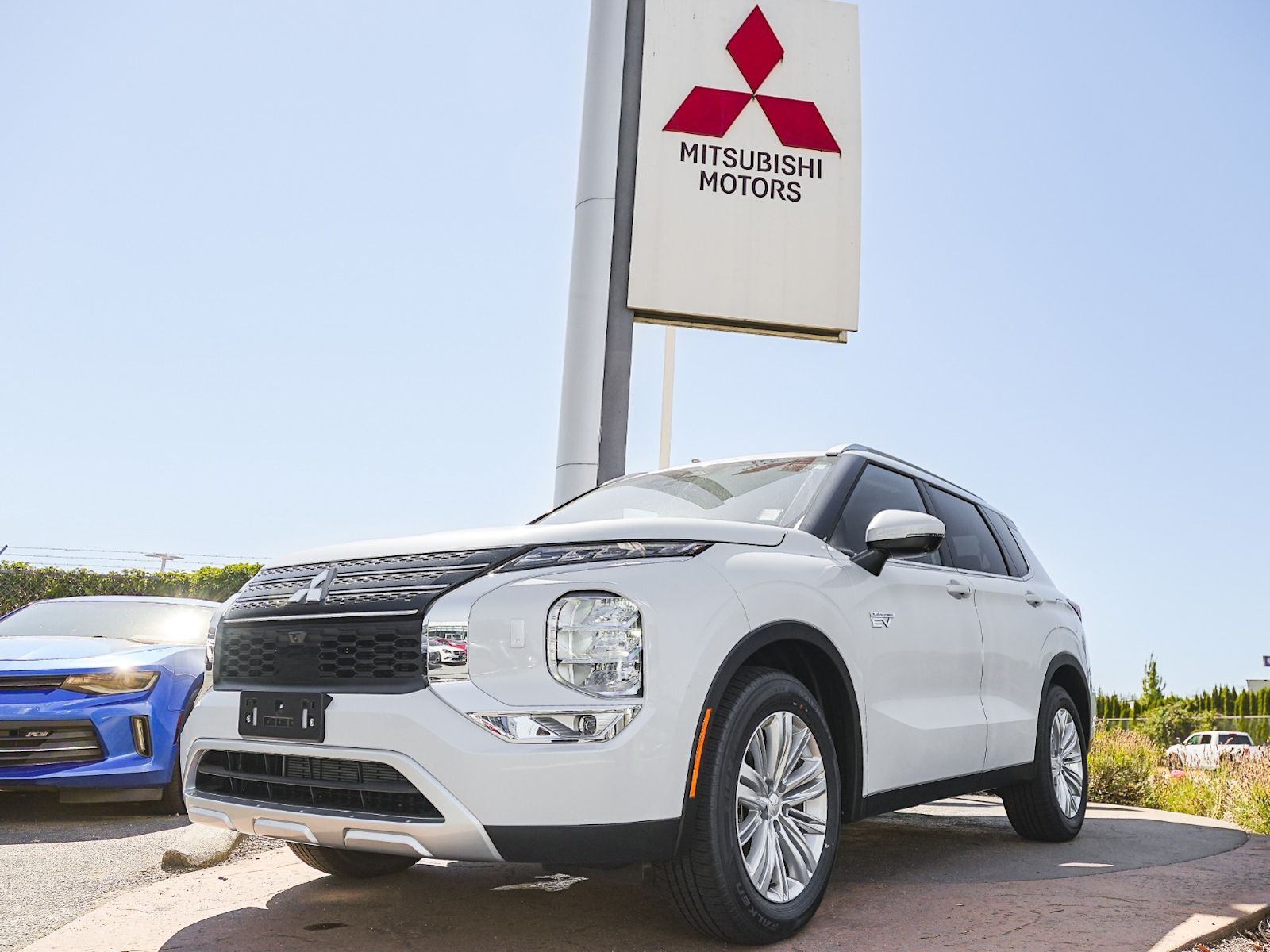 2025 Mitsubishi Outlander PHEV