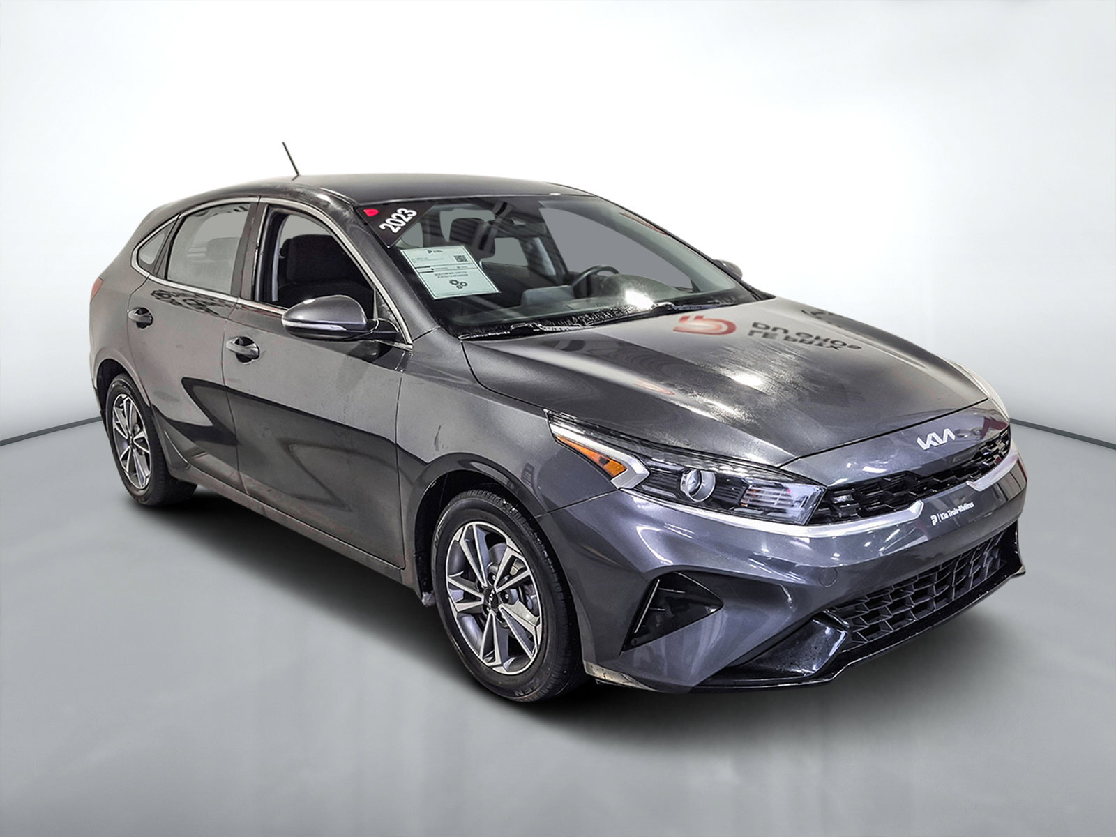 2023 Kia Forte5