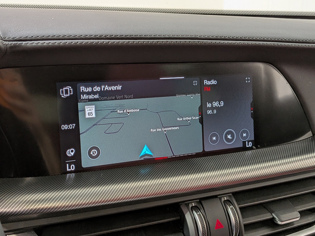 Alfa Romeo Stelvio 2023