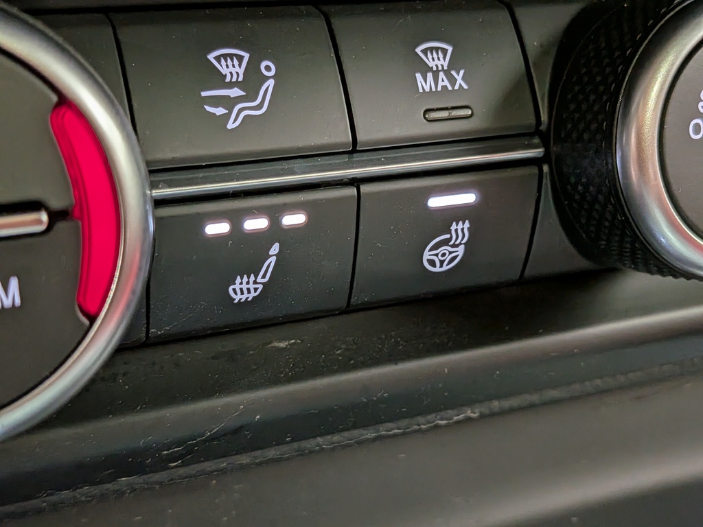 Alfa Romeo Stelvio 2023