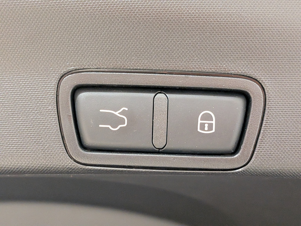 Alfa Romeo Stelvio 2023