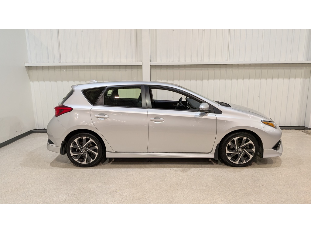 Toyota Corolla iM 2018