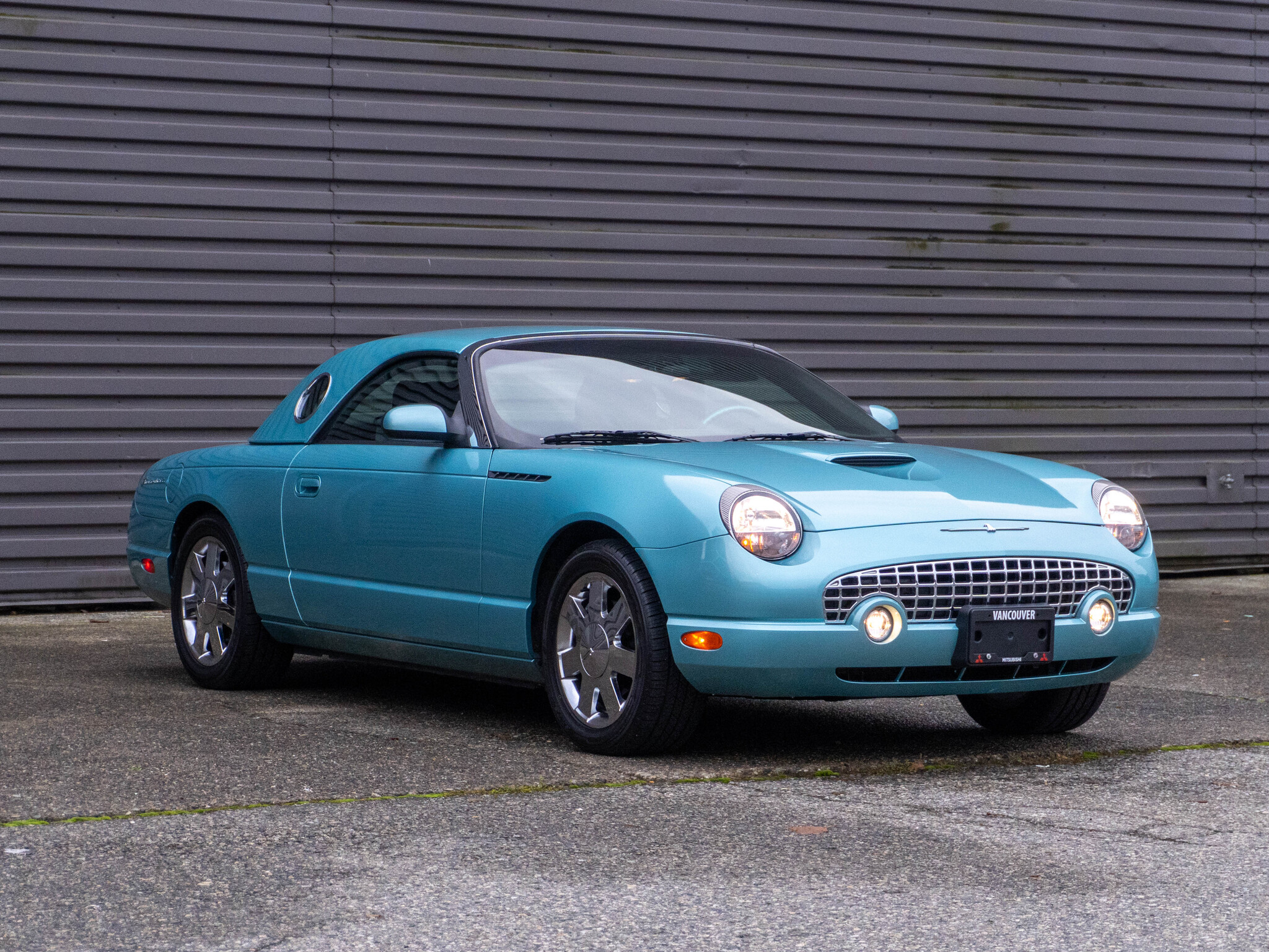2002 Ford Thunderbird