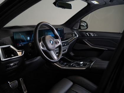 used 2023 BMW X7 car, priced at $77,900