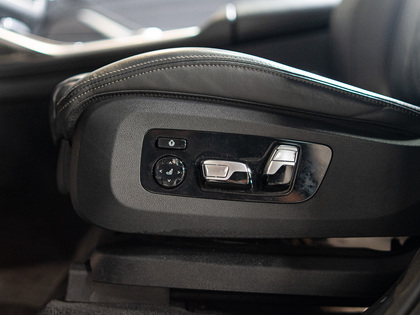 used 2023 BMW X7 car, priced at $77,900