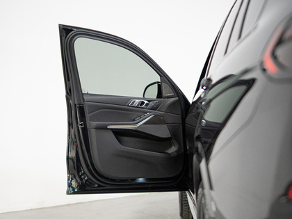 used 2023 BMW X7 car, priced at $77,900