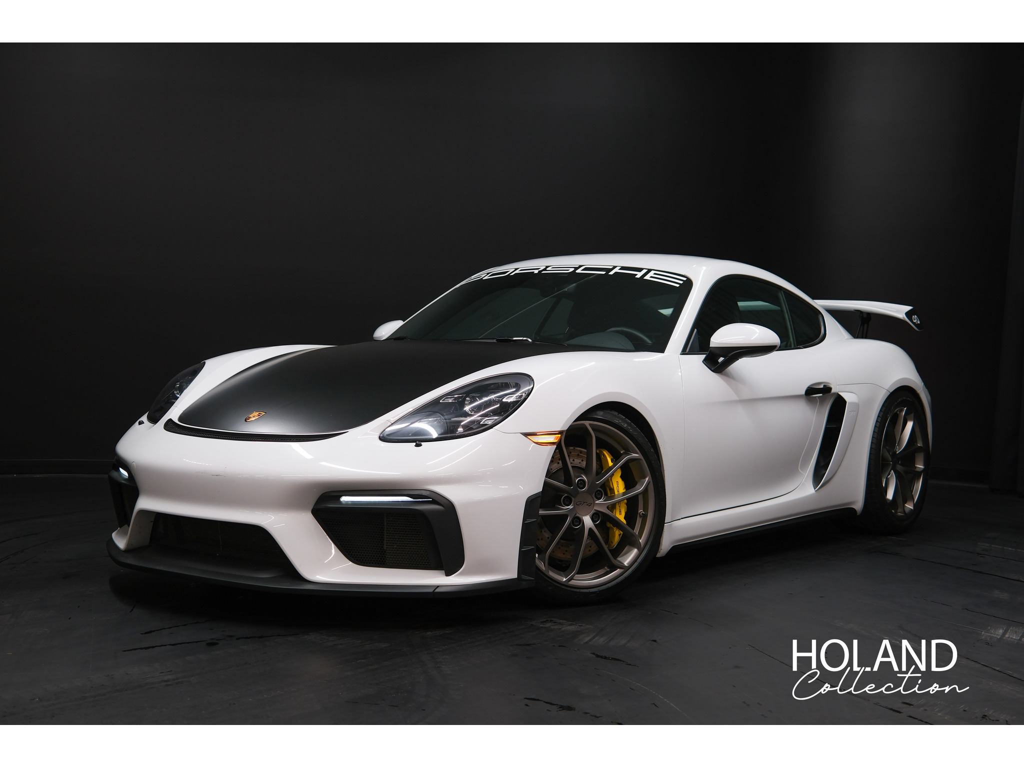 2021 Porsche 718 Cayman