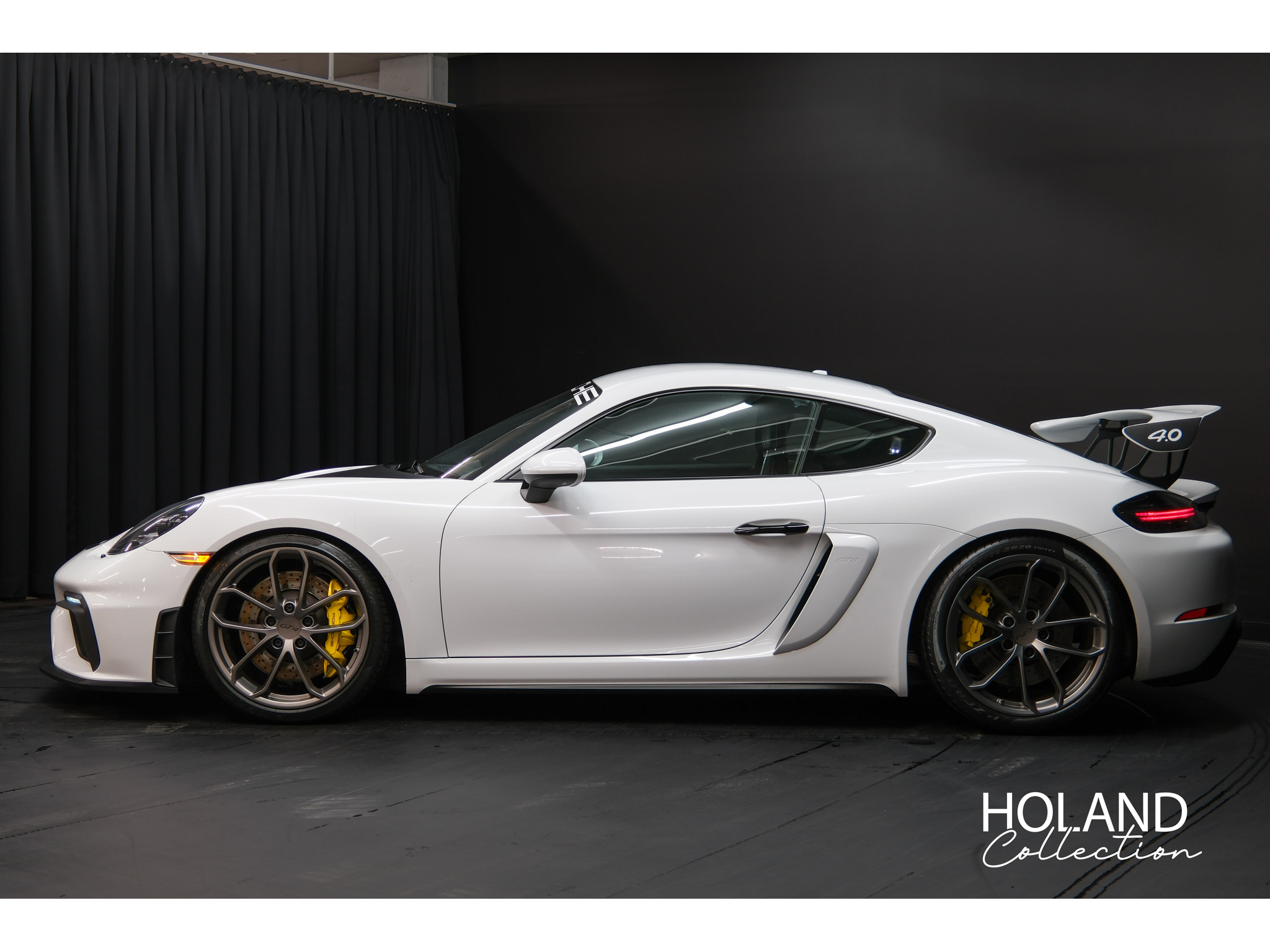 2021 Porsche 718 Cayman